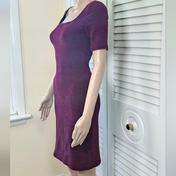 Burgandy Midi Dress - Picture 8 of 9